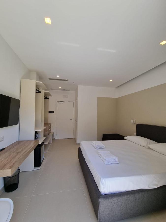Marea Retreat Rooms Marina di Camerota Eksteriør bilde