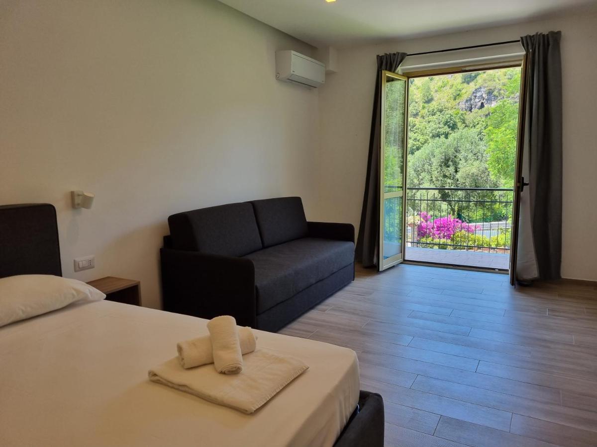 Marea Retreat Rooms Marina di Camerota Eksteriør bilde